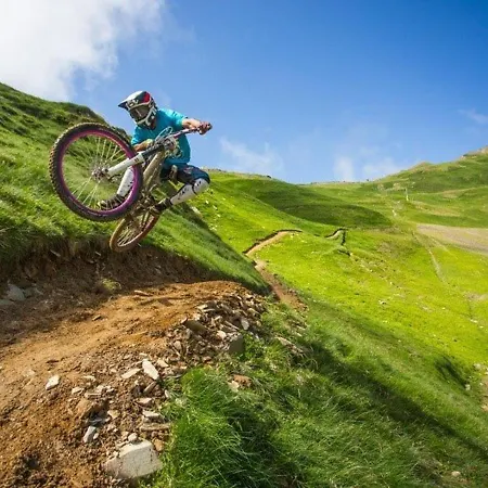 アパート 2 Chambres, 6 Pers., Cuisine, Parking Couvert, Centre Et Telecabine - Fr-1-401-106 コテレ